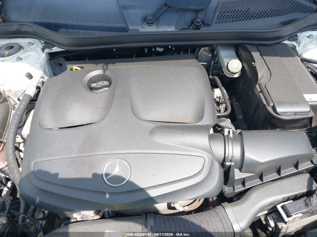 45299152 :رقم المزاد ، WDCTG4GB8GJ252195 vin ، 2016 Mercedes-benz Gla 250 4matic مزاد بيع