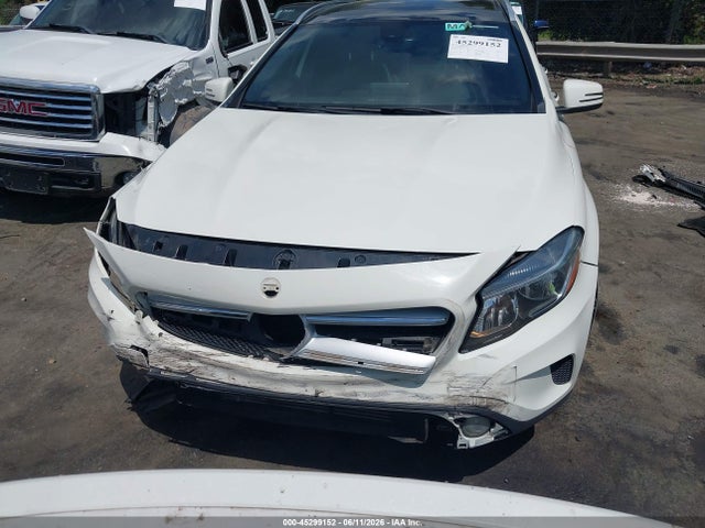 45299152 :رقم المزاد ، WDCTG4GB8GJ252195 vin ، 2016 Mercedes-benz Gla 250 4matic مزاد بيع