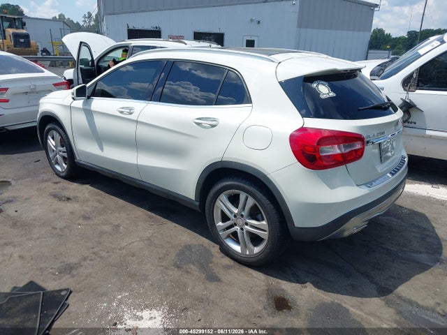 45299152 :رقم المزاد ، WDCTG4GB8GJ252195 vin ، 2016 Mercedes-benz Gla 250 4matic مزاد بيع
