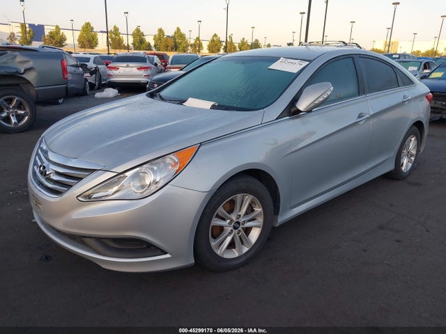45299170 :رقم المزاد ، 5NPEB4AC6EH935243 vin ، 2014 Hyundai Sonata Gls مزاد بيع