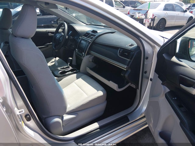 2012 Toyota Camry Le მანქანა იყიდება აუქციონზე, vin: 4T4BF1FK6CR253585, აუქციონის ნომერი: 45299188
