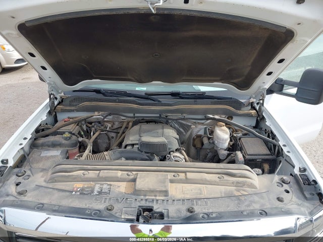 1GC4KYCG8JF236249 Chevrolet Silverado 3500hd Wt