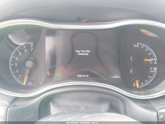 Продажа на аукционе авто 2015 Jeep Grand Cherokee High Altitude, vin: 1C4RJECG2FC111151, номер лота: 45299222