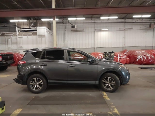 Toyota Rav4 Xle 2018 JTMRFREV7JJ178899 Image 13