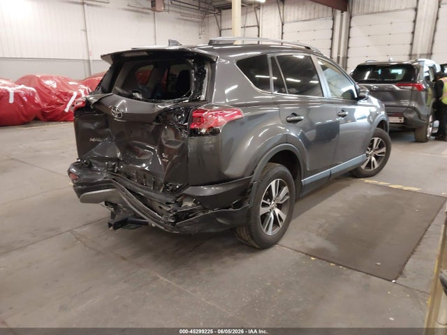 Toyota Rav4 Xle 2018 JTMRFREV7JJ178899 Image 4