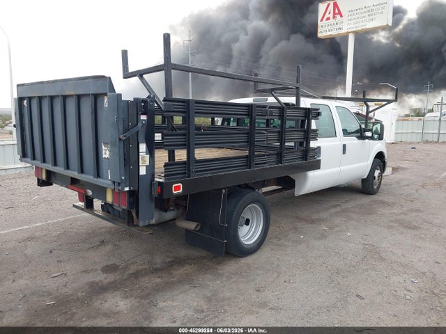 1FD8W3G6XGED01509 Ford F-350 Chassis Xl