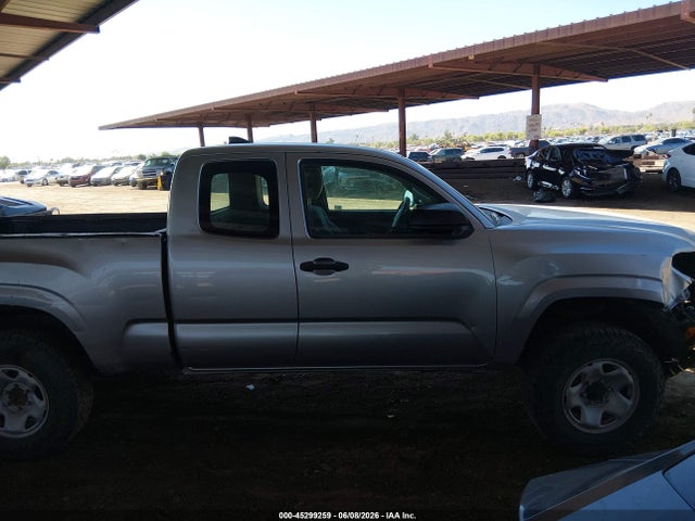 5TFSX5EN8HX048371 Toyota Tacoma Sr