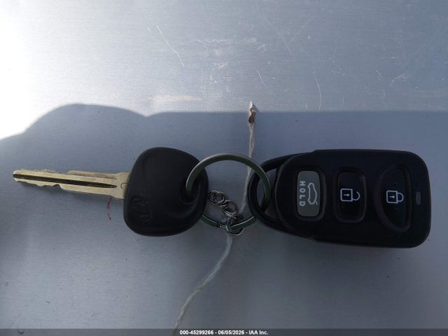 5NPD84LF6JH246945 Hyundai ELANTRA SEL