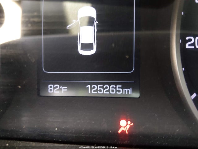 5NPD84LF6JH246945 Hyundai ELANTRA SEL