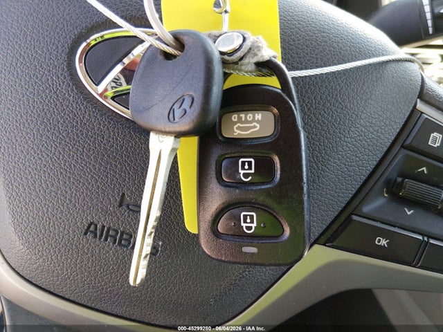 Hyundai ELANTRA SEL 2018 5NPD84LFXJH354016 Image 11
