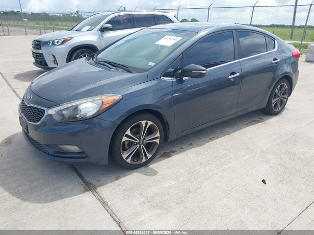 KIA FORTE EX 2016 KNAFZ4A8XG5504836 Image 2