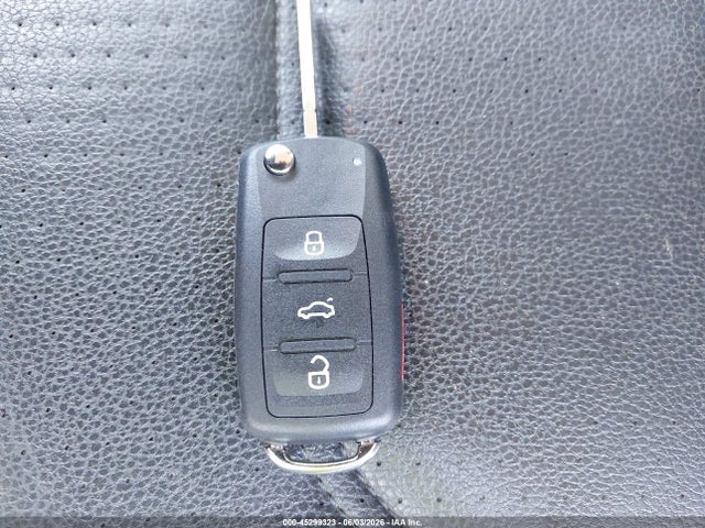 Продажа на аукционе авто 2012 Volkswagen Passat 2.5l Se, vin: 1VWBP7A39CC009446, номер лота: 45299323