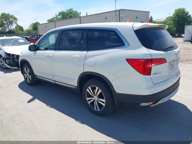 45299336 :رقم المزاد ، 5FNYF6H68GB030016 vin ، 2016 Honda Pilot Ex-l مزاد بيع