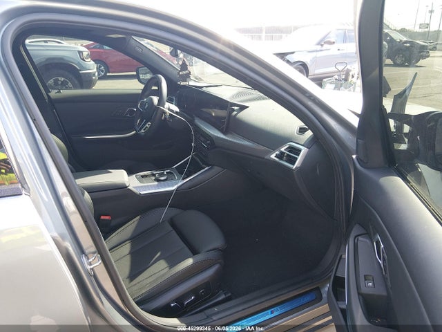 Продажа на аукционе авто 2026 Bmw 330i Xdrive Na, vin: 3MW89CW00T8G22784, номер лота: 45299345