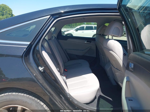 Продажа на аукционе авто 2017 Hyundai Sonata Se, vin: 5NPE24AF5HH543563, номер лота: 45299371