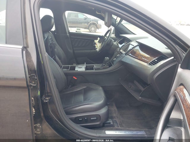 Ford Taurus Limited 2015 1FAHP2F83FG105936 Image 5