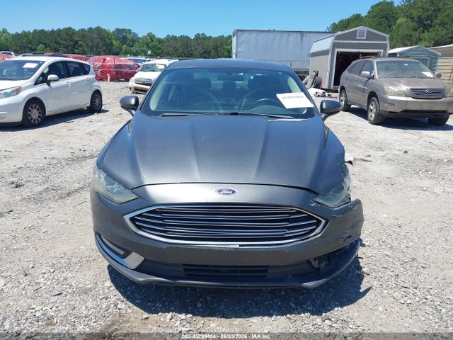 45299404 :رقم المزاد ، 3FA6P0LU8HR296259 vin ، 2017 Ford Fusion Hybrid Se مزاد بيع