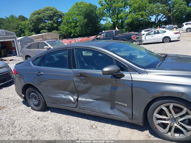 45299404 :رقم المزاد ، 3FA6P0LU8HR296259 vin ، 2017 Ford Fusion Hybrid Se مزاد بيع