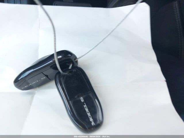 2013 Tesla Model S მანქანა იყიდება აუქციონზე, vin: 5YJSA1DG5DFP09520, აუქციონის ნომერი: 45299446
