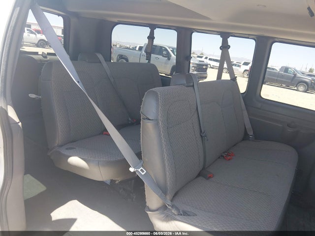 Chevrolet Express 2500 Ls 2016 1GNWGEFG5G1295373 Image 8