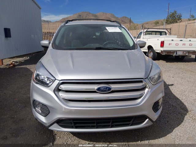 Продажа на аукционе авто 2018 Ford Escape Se, vin: 1FMCU9GD5JUA34908, номер лота: 45299467
