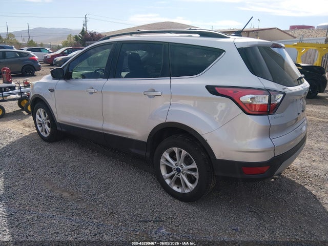 Продажа на аукционе авто 2018 Ford Escape Se, vin: 1FMCU9GD5JUA34908, номер лота: 45299467