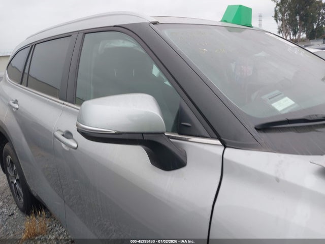 2024 Toyota Highlander Xle მანქანა იყიდება აუქციონზე, vin: 5TDKDRAH5RS053129, აუქციონის ნომერი: 45299490