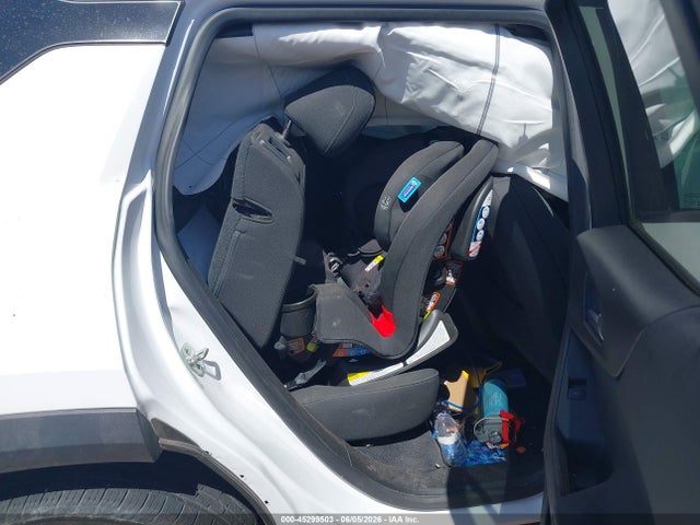 Продажа на аукционе авто 2025 Chevrolet Equinox Fwd Lt, vin: 3GNAXHEG8SL176117, номер лота: 45299503