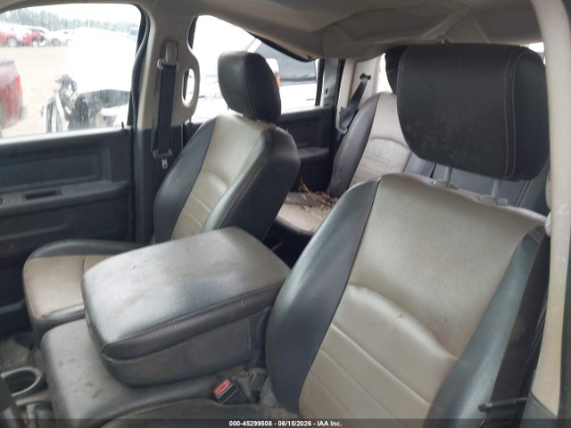 45299508 :رقم المزاد ، 3D6WU6CLXBG595911 vin ، 2011 Ram Ram 4500 Hd Chassis St/slt/laramie مزاد بيع