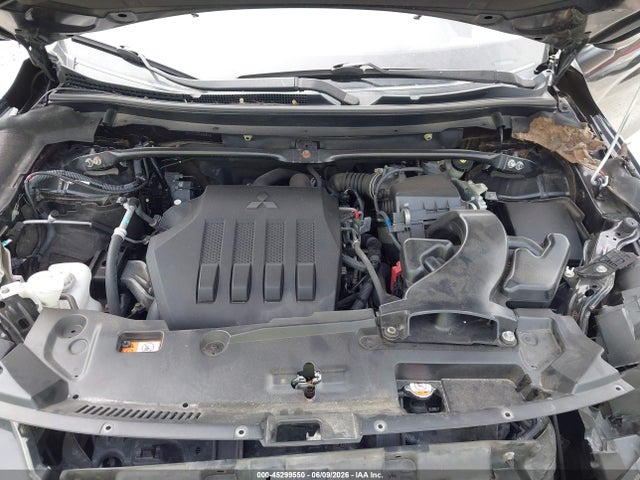 45299550 :رقم المزاد ، JA4AT5AA8JZ038373 vin ، 2018 Mitsubishi Eclipse Cross Se مزاد بيع