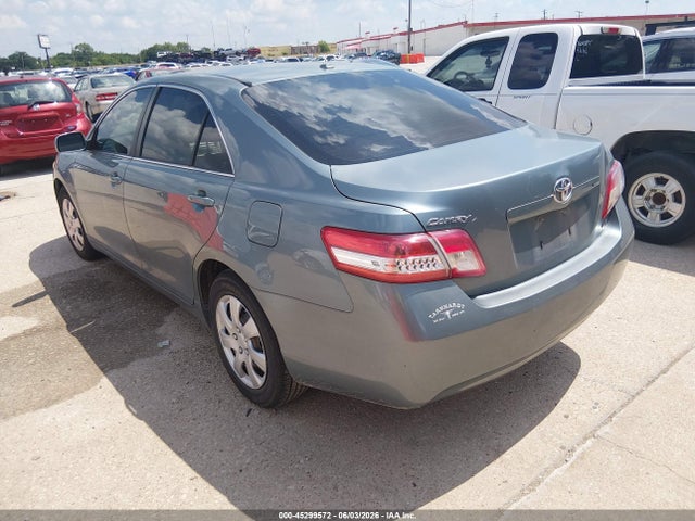 2010 Toyota Camry Le მანქანა იყიდება აუქციონზე, vin: 4T4BF3EK7AR030451, აუქციონის ნომერი: 45299572