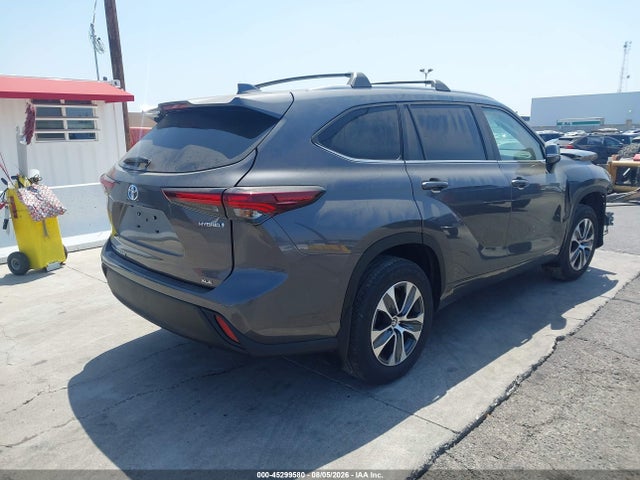 5TDKBRCHXRS638954 Toyota Highlander Hybrid Xle