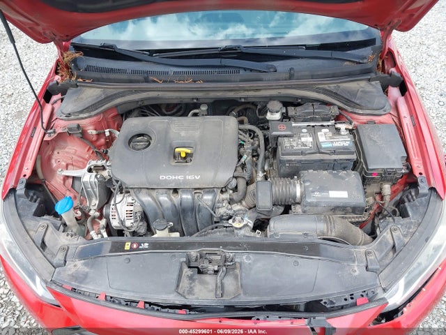 Hyundai Elantra Limited 2017 5NPD84LF4HH083397 Image 10