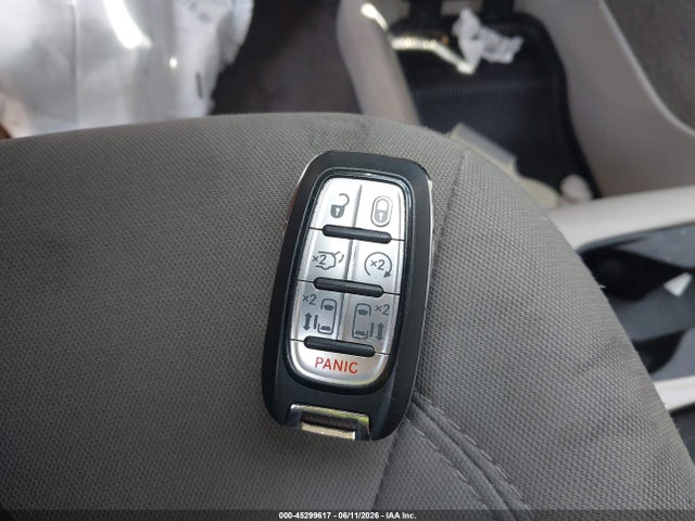 2018 Chrysler Pacifica Touring მანქანა იყიდება აუქციონზე, vin: 2C4RC1DG0JR148667, აუქციონის ნომერი: 45299617