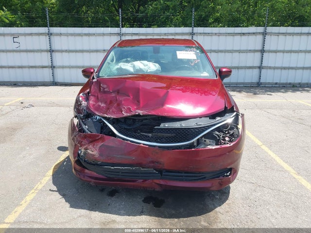 2018 Chrysler Pacifica Touring მანქანა იყიდება აუქციონზე, vin: 2C4RC1DG0JR148667, აუქციონის ნომერი: 45299617