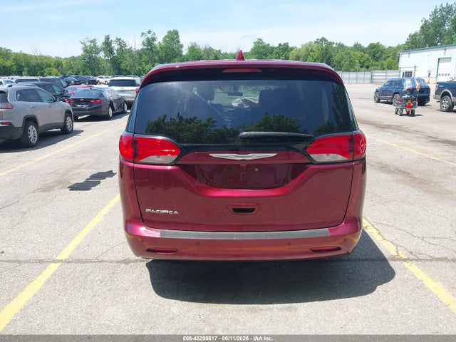 2018 Chrysler Pacifica Touring მანქანა იყიდება აუქციონზე, vin: 2C4RC1DG0JR148667, აუქციონის ნომერი: 45299617