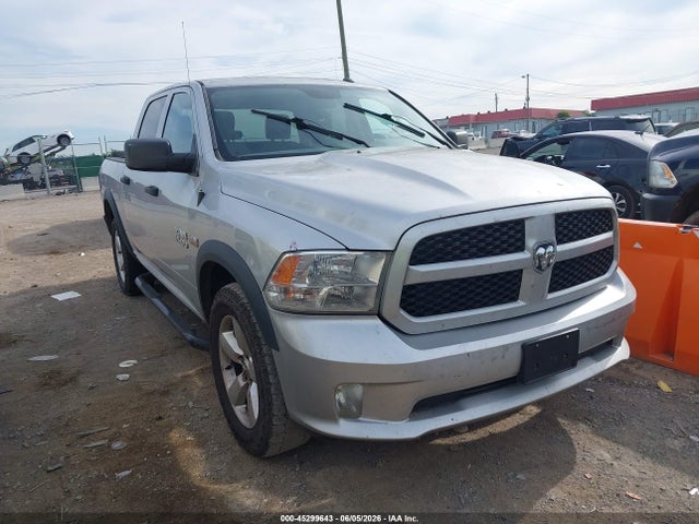 Auction sale of the 2016 Ram 1500 Express, vin: 3C6RR7KT1GG121565, lot number: 45299643