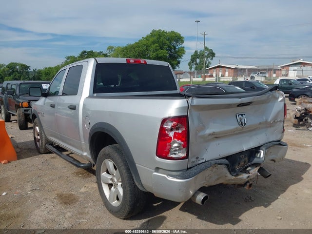2016 Ram 1500 Express მანქანა იყიდება აუქციონზე, vin: 3C6RR7KT1GG121565, აუქციონის ნომერი: 45299643