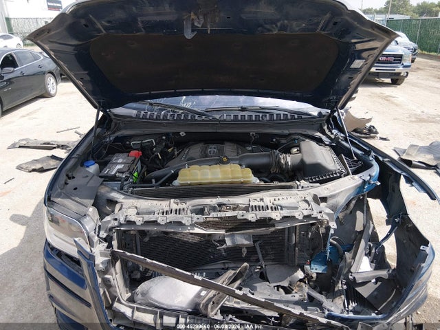 5LMJJ2LTXKEL25398 Lincoln Navigator Reserve
