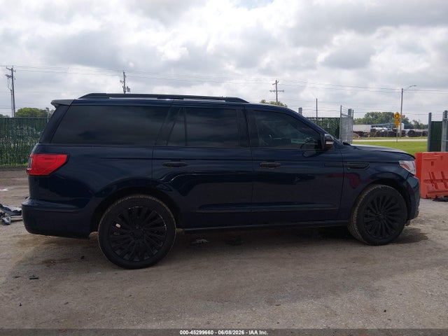 5LMJJ2LTXKEL25398 Lincoln Navigator Reserve