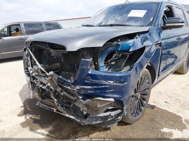 5LMJJ2LTXKEL25398 Lincoln Navigator Reserve