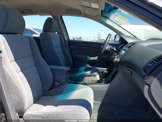45299666 :رقم المزاد ، 1HGCM56475A029166 vin ، 2005 Honda Accord 2.4 Lx مزاد بيع