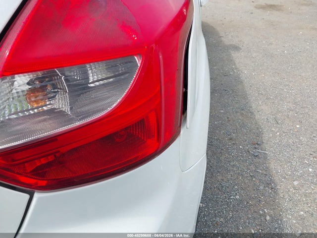 45299688 :رقم المزاد ، 1FADP3K25EL368098 vin ، 2014 Ford Focus Se مزاد بيع
