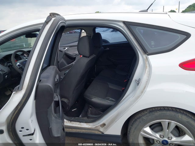 45299688 :رقم المزاد ، 1FADP3K25EL368098 vin ، 2014 Ford Focus Se مزاد بيع