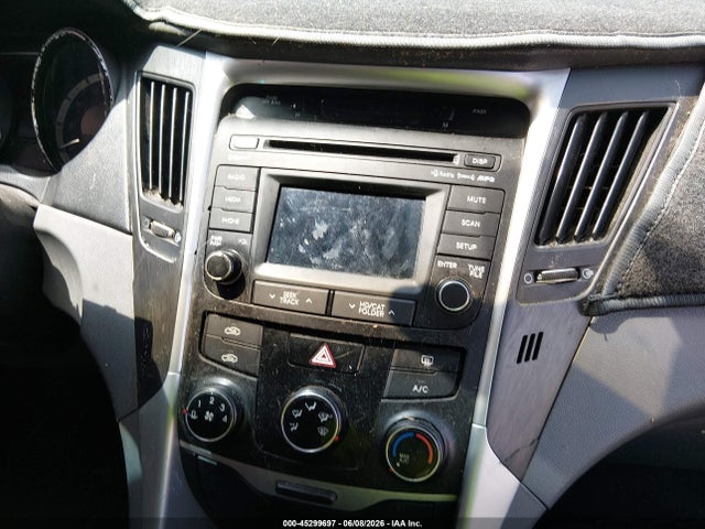 2014 Hyundai Sonata Gls მანქანა იყიდება აუქციონზე, vin: 5NPEB4AC0EH920270, აუქციონის ნომერი: 45299697