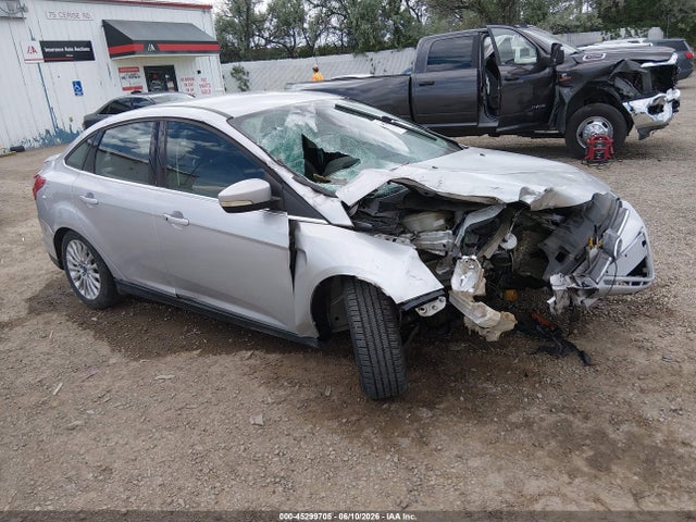 Продажа на аукционе авто 2012 Ford Focus Titanium, vin: 1FAHP3J27CL279844, номер лота: 45299705