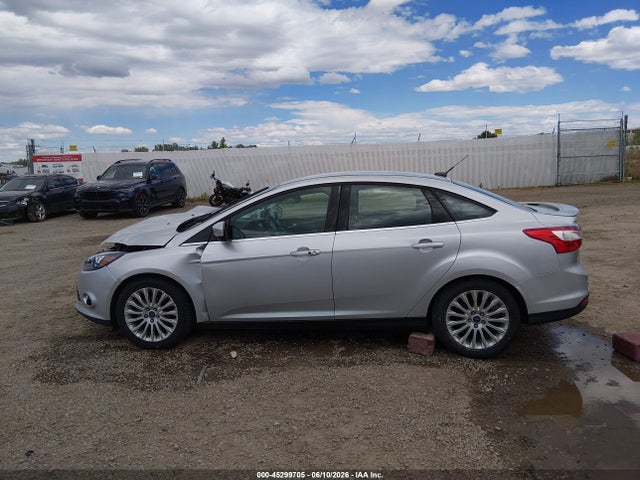 Продажа на аукционе авто 2012 Ford Focus Titanium, vin: 1FAHP3J27CL279844, номер лота: 45299705