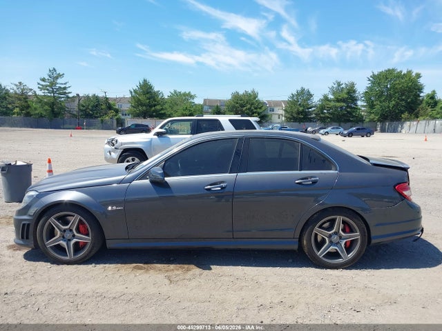 Продажа на аукционе авто 2011 Mercedes-benz C 63 Amg, vin: WDDGF7HBXBF662508, номер лота: 45299713