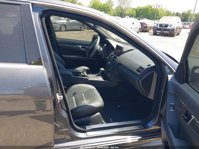 Продажа на аукционе авто 2011 Mercedes-benz C 63 Amg, vin: WDDGF7HBXBF662508, номер лота: 45299713