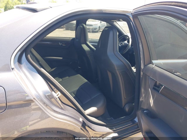 Продажа на аукционе авто 2011 Mercedes-benz C 63 Amg, vin: WDDGF7HBXBF662508, номер лота: 45299713